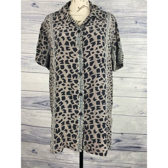 Style Exchange Silk Button Front Shirt Womens M Leopard Print Collared Short Slv - Picture 2 of 11